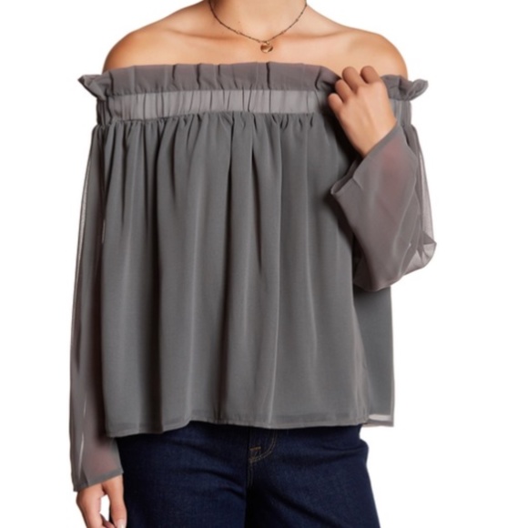 Lucca Couture Grey Ruffle Off Shoulder Top XS - Picture 1 of 7